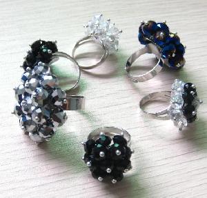 Wholesale Chinese Crystal Glass Rings