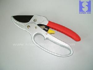 Garden Shears Or Pruning Shears Or Secateurs