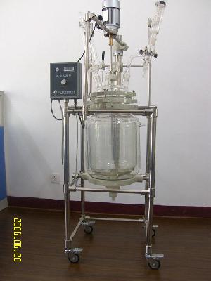 cylindrical jacketed reactor