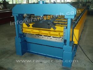 Roof Sheet Roll Forming Machine Making Required Metal Roofing