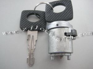 mercedes ignation lock hu12p