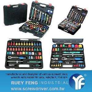 Socket Wrench Set / Hardware / Tool