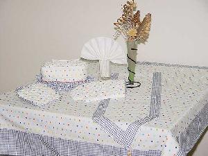 table kitchen linen