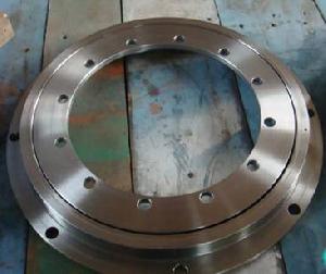 flanged slewing ring