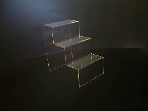 3 stepped freestanding acrylic shoe display