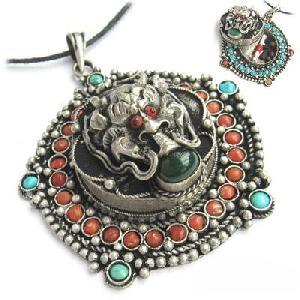 Tibetan Silver Gemstone Dragon Head Ghau Prayer Box Amulet