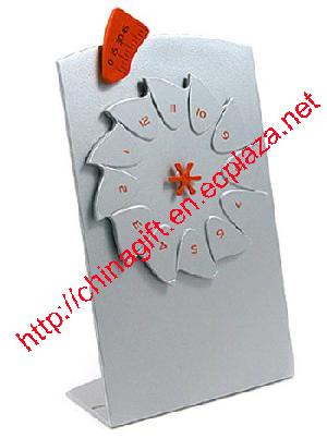 Stainless Steel Ratchet Silvery Clock