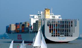 China To Italy Freight Forwarder Shenzhen Shanghai To Ancona Genoa La Spezia Naples Liverpool Air