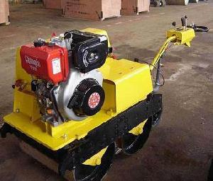 vibratory roller