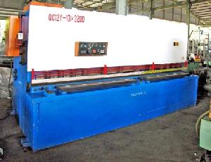 New China Qc12y-13x3200 Hydraulic Guillotine Shear