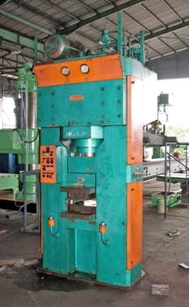 Presto 300 Ton Hydraulic Press