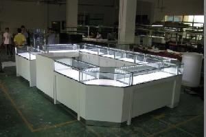 Luxury Glass Showcase
