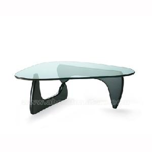 isamu noguchi coffee table