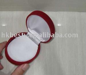 Cute Looking And Egg-shaped Ring Display Box High Quality