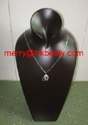 Mannequin Necklace Set Display