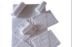 100 cotton towels