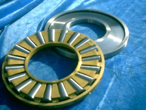 heave thrust tape roller bearing