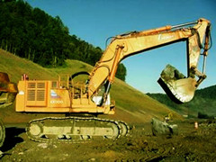 backhoe hydraulics