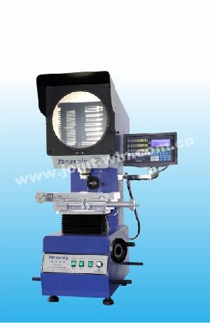 300 Vertical Profile Projector Model Cm-300b / E