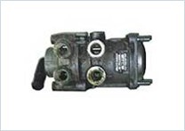 Volvo Foot Brake Valve, Paring Brake 1628491 / 20410545 / 20374068