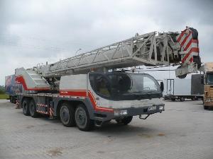 Zoomlion Qy 70v Mobile Crane Used Like New For Special Price