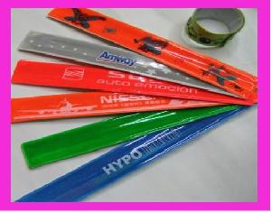 slap bracelets