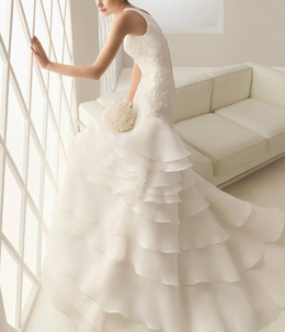 V-neck Waist Lace Embellished A-line Train Wedding Dress