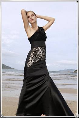 Single Shoulder Flower Embellished Train Formal Dress